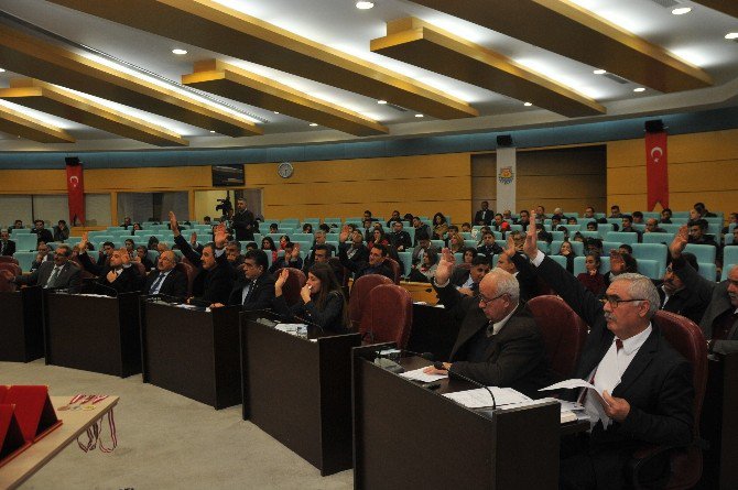 Tarsus Belediye Meclisi 2017 Yılının İlk Toplantısını Yaptı