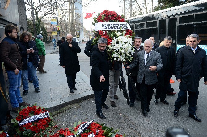 Cem Vakfı Reina Saldırısında Hayatını Kaybedenleri Andı