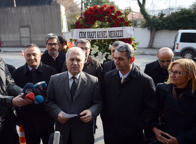 Cem Vakfı Reina Saldırısında Hayatını Kaybedenleri Andı