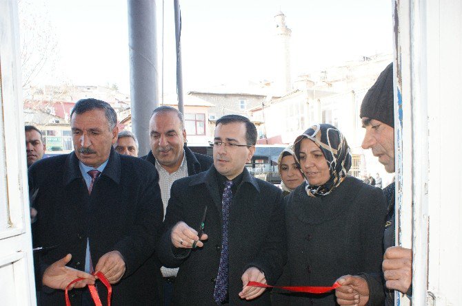 Çüngüş’te Belediyeden Bir İlk Daha: İlçede Kadınlar Lokali Açıldı