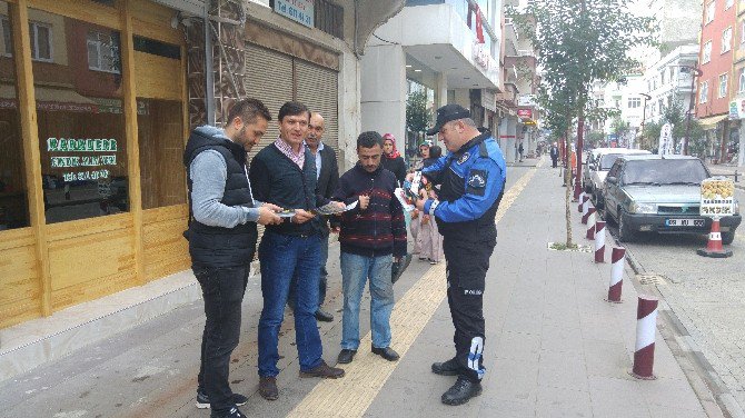 Polis Vatandaşı Dolandırıcılara Karşı Uyardı