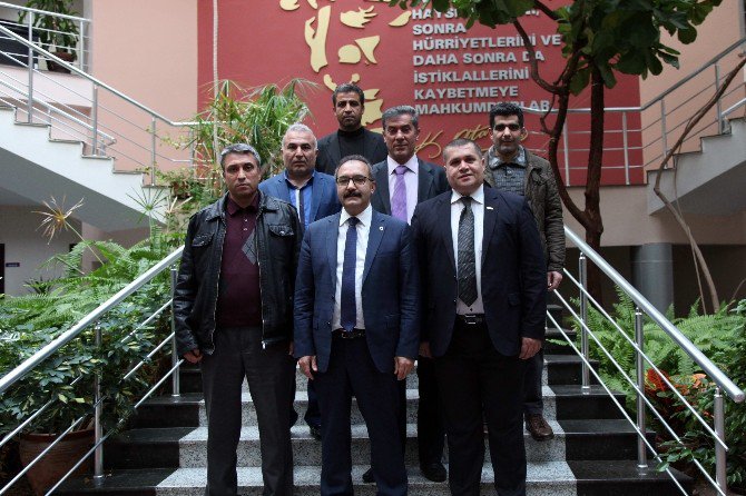 Hak-iş Gaziantep İl Başkanı Mehmet Geçer’den Rektör Prof. Dr. Gür’e Ziyaret