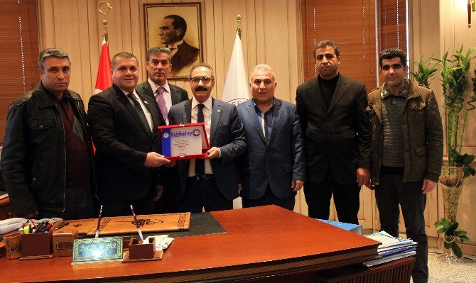 Hak-iş Gaziantep İl Başkanı Mehmet Geçer’den Rektör Prof. Dr. Gür’e Ziyaret