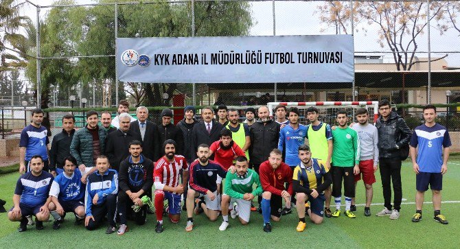 Kyk Adana’dan Üniversite Öğrencilerine ‘Futbol Turnuvası’