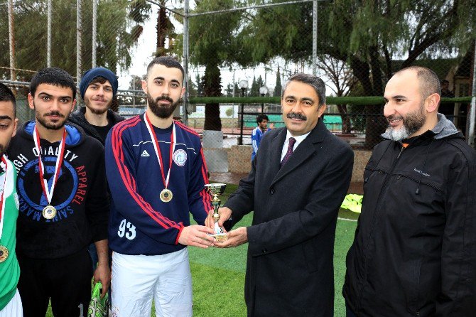 Kyk Adana’dan Üniversite Öğrencilerine ‘Futbol Turnuvası’