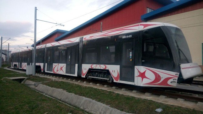 Dördüncü Yerli Tramvay Raya İndi