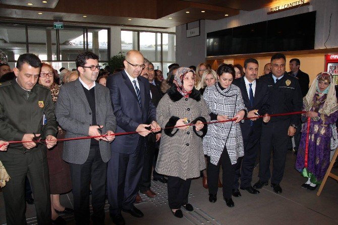 En Hayırlı Sergi Bergama’da