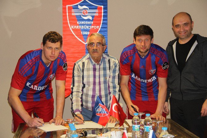 Karabükspor’da İki İmza