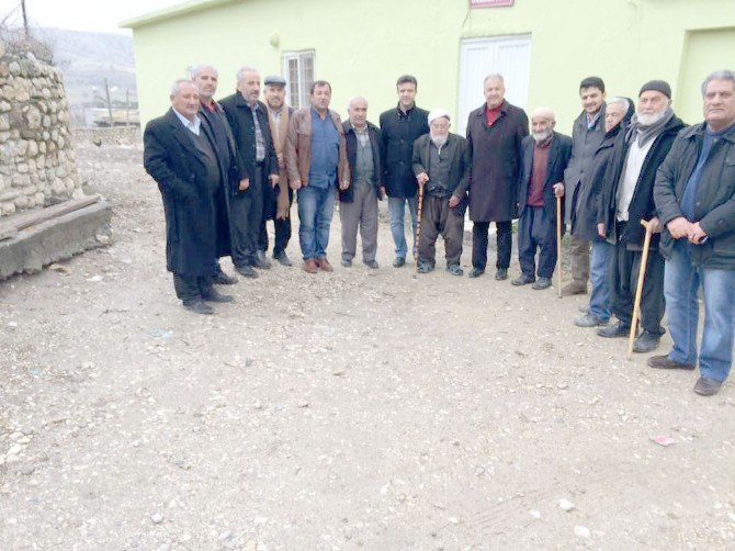 Ak Parti Besni Teşkilatı Köylülerle Bir Araya Geldi