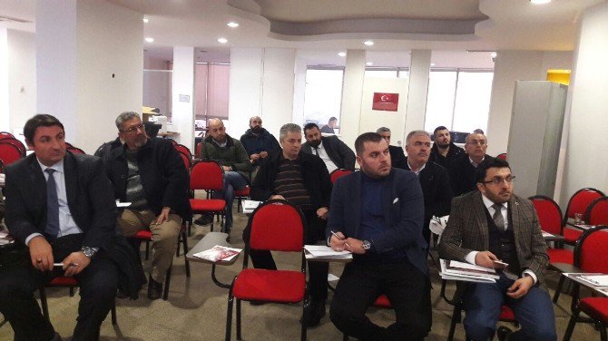 İzmir Ak Parti’den 30 İlçeye ’Etkili Muhalefet’ Talimatı