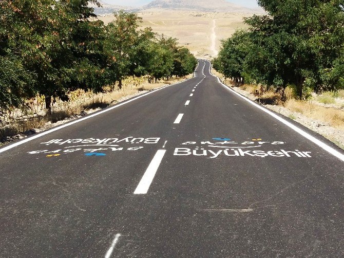 Ankara Büyükşehirden 7 Ayda Bin 500 Kilometre Yol Çizgisi