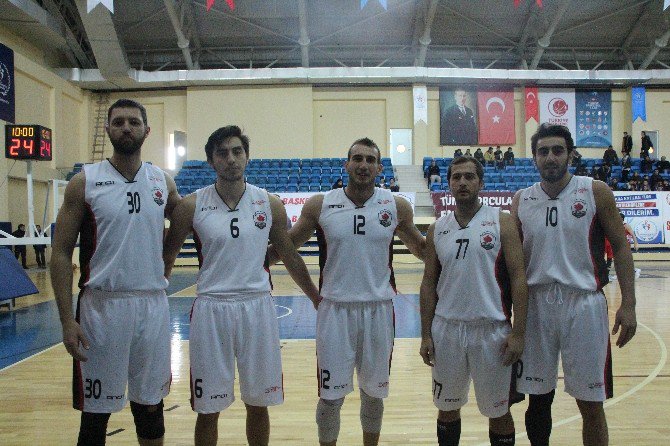 Bilecik Belediyesi Basketbol Kulübünde Şok Ayrılık