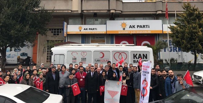 Gaziantep’te "Vatan Sana Kanım Feda" Sloganıyla Kan Bağış Kampanyası