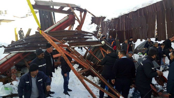 Konya’da Kapalı Pazar Yerinde Göçük: 4 Yaralı