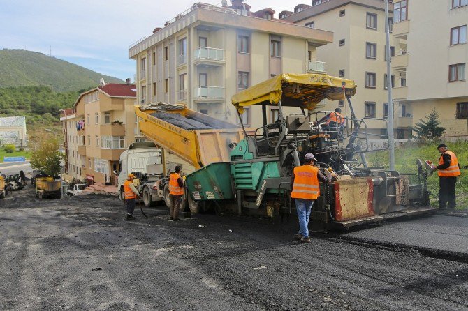 Maltepe’de 2016’da 40 Kilometre Yol Asfaltlandı