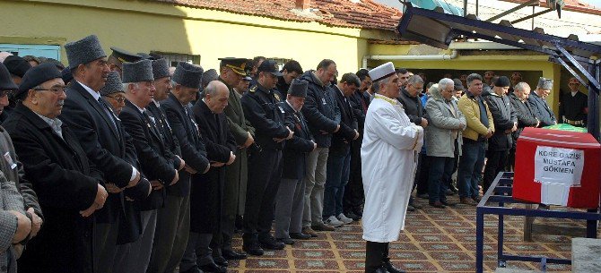 Kore Gazisi Son Yolculuğuna Askeri Törenle Uğurlandı