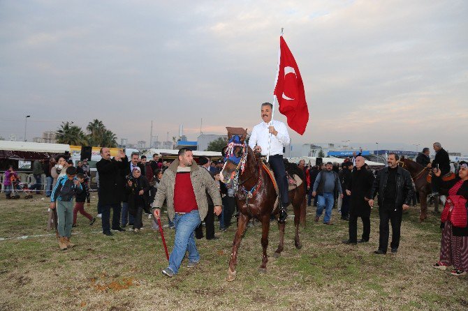 Mersin’de Cirit Gösterisi Nefes Kesti