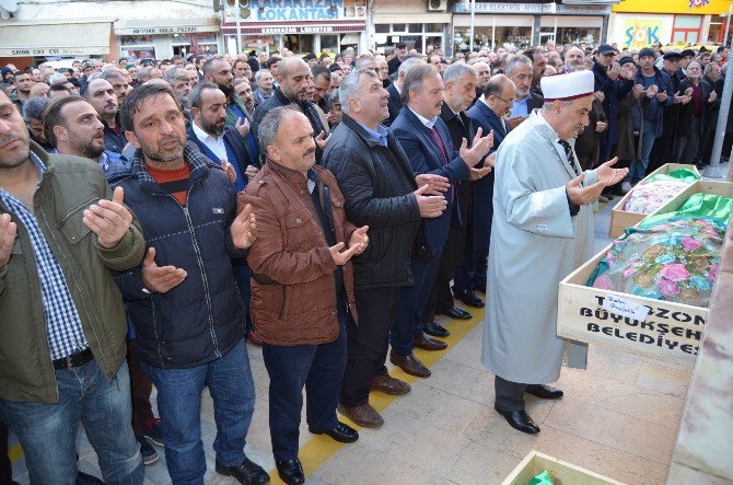 Cinnet Kurbanlarına Son Görev