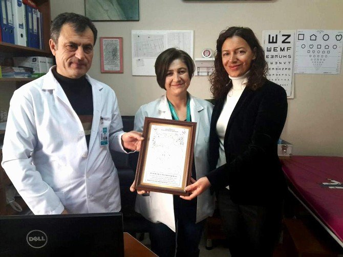 ‘Bebek Dostu’ Aile Hekimliği Birimlerine Plaketleri Dağıtıldı