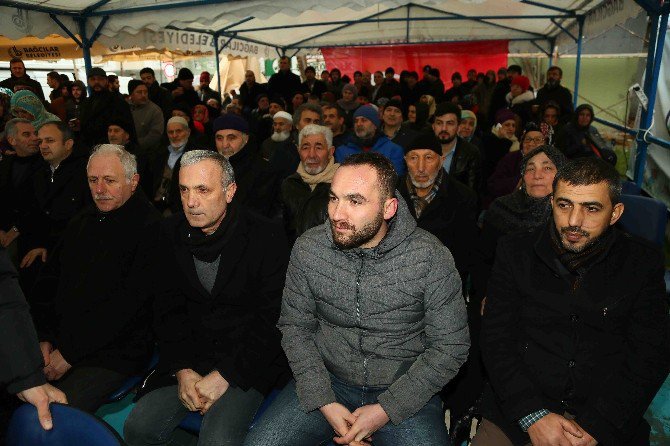 Bağcılar’da 15 Temmuz Şehitler Anıtı Dikildi