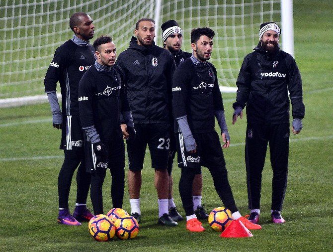 Beşiktaş Hazırlıklarını Sürdürüyor