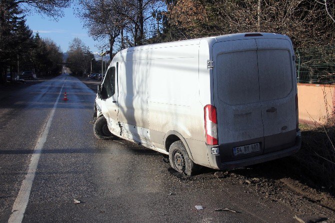 Bolu’da Trafik Kazası: 2 Yaralı