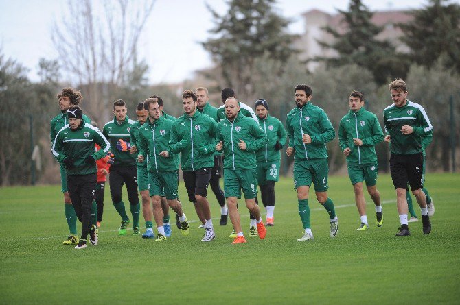 Bursaspor’da Harun Ve Kubilay Antrenmana Çıkmadı