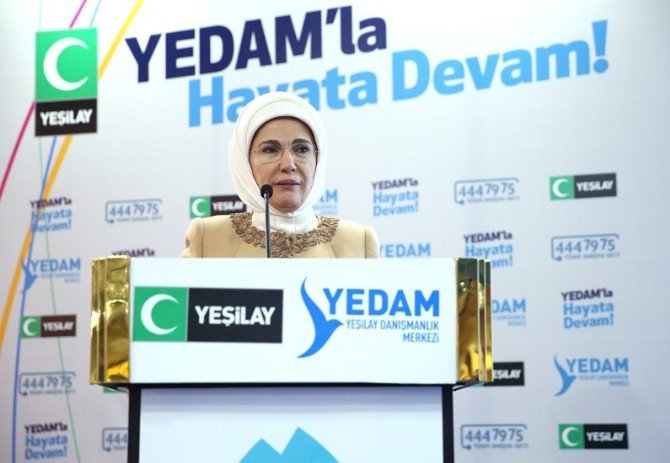 Emine Erdoğan Şanlıurfa’da Yeşilay Danışmanlık Merkezi’nin Açılışını Yaptı