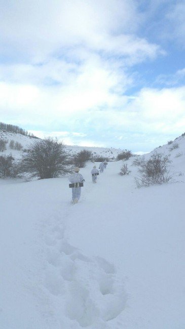 Komandolar Karadeniz’de Terörist Avında