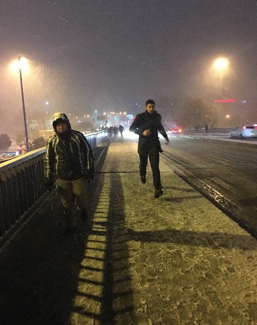 İstanbul’da Eve Dönüş Yolu Çileye Dönüştü