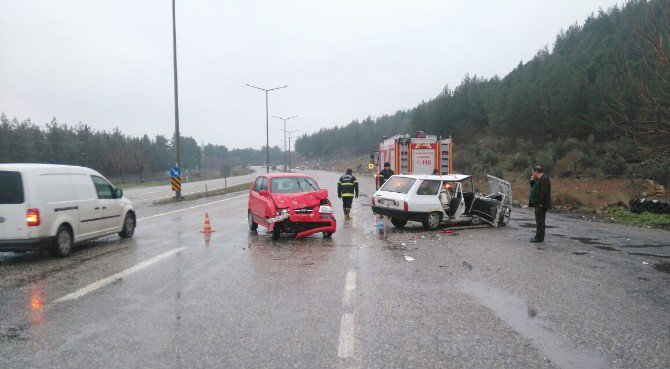 Hurdaya Dönen Araçtan Sağ Çıktılar