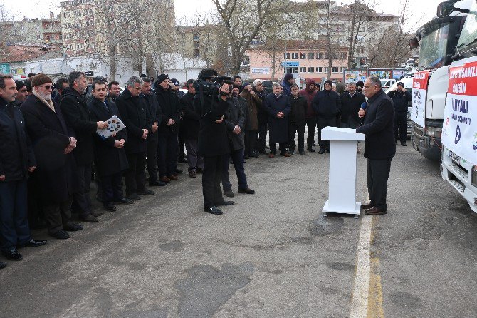 Yahyalı’dan Halepliler İçin Yardım Konvoyu