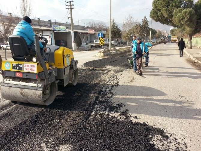 Vatandaş Mağdur Olmaması İçin Yol Hemen Onarıldı