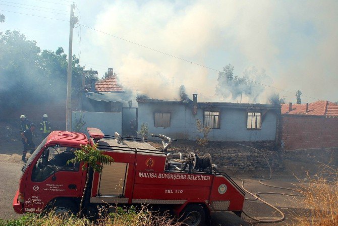 Ateş Savaşçıları Bin 170 Yangına Müdahale Etti