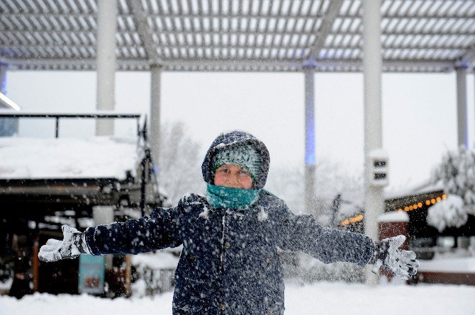 Bursa’da Okullara Kar Tatili