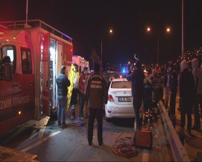 Ters Yöne Giren Otomobil Dehşet Saçtı: 4 Yaralı