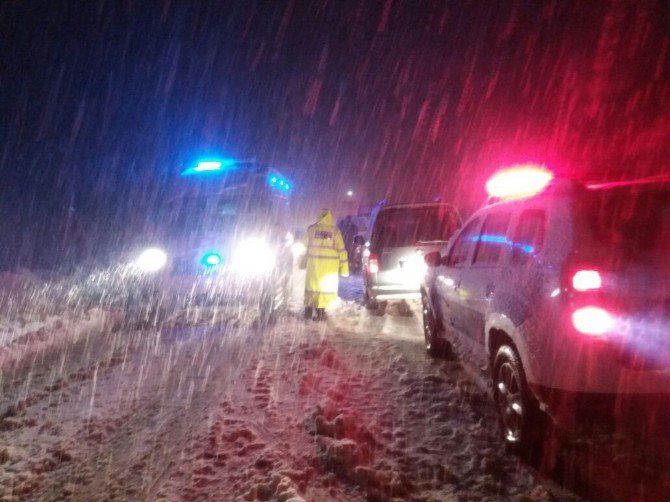 Kahramanmaraş’ta Eğitime Ve Ulaşıma Kar Engeli