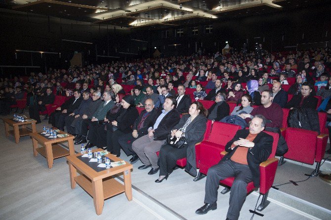 Vakt-i Vefa Gecesi’nde Şehitler Anıldı