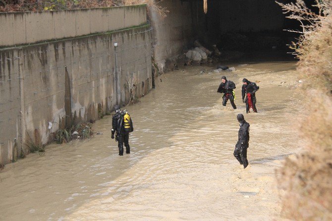 Mersin’de Kayıp 2 Kişinin Aranmasına Devam Edildi