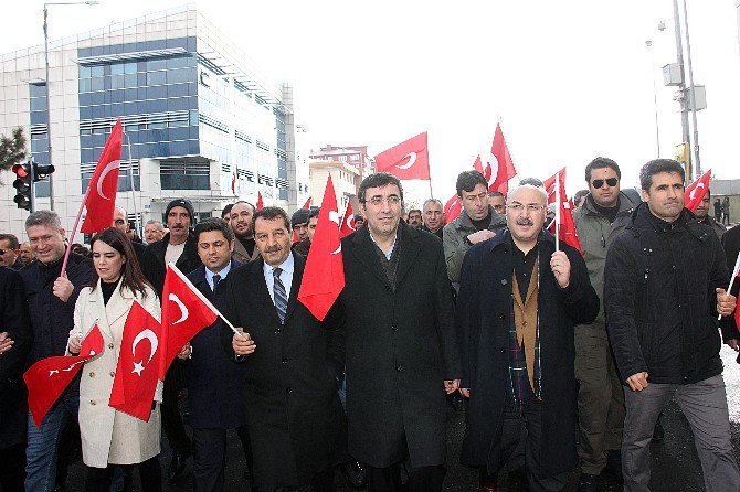 Sarıkamış Şehitleri Yürüyüşlerle Anıldı