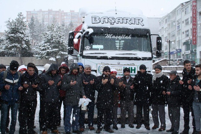 Yozgat İhh, Suriye’ye 1 Tır Yardım Malzemesi Gönderdi