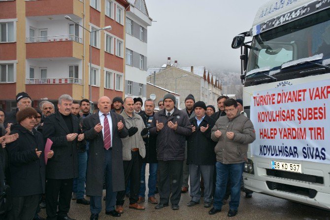 Koyulhisar’dan Halepliler’e 1 Tır Yardım Gönderildi