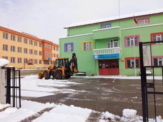 Düzce Belediyesi Ekipleri Teyakkuz Durumunda