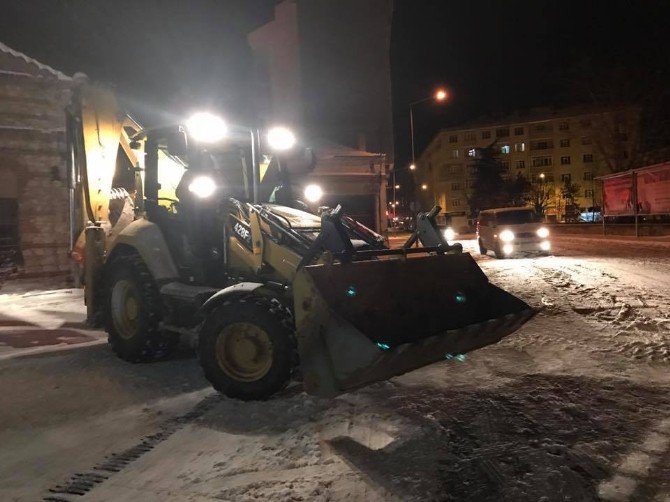 Don Ve Buzlanmaya Karşı Gece Gündüz Mücadele