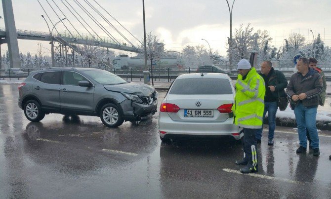 Kocaeli’de Trafik Kazası: 1 Yaralı