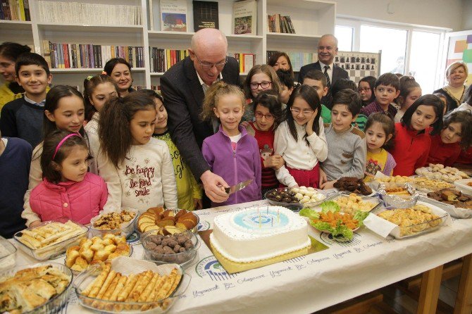 Başkan Kurt Halk Merkezi’nde