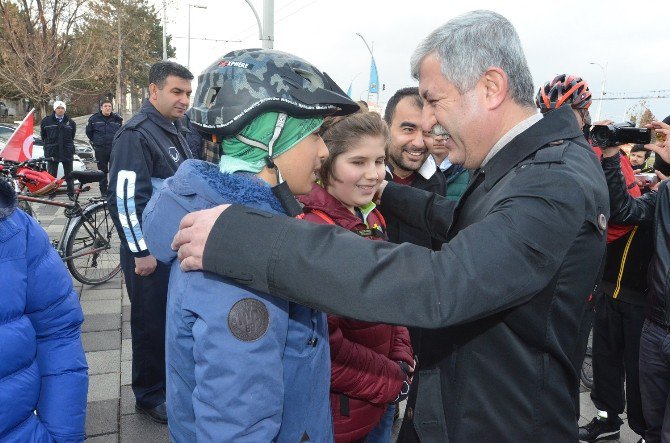 Sarıkamış Şehitleri İçin Bisiklet Turu