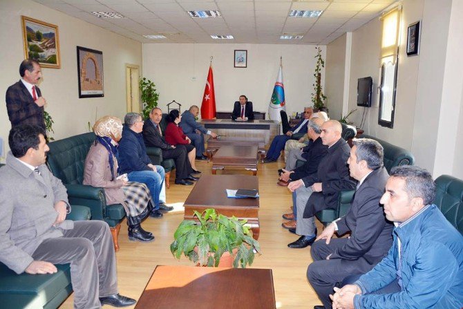 Kayyum Olarak Atanan Kaymakam Görevine Başladı