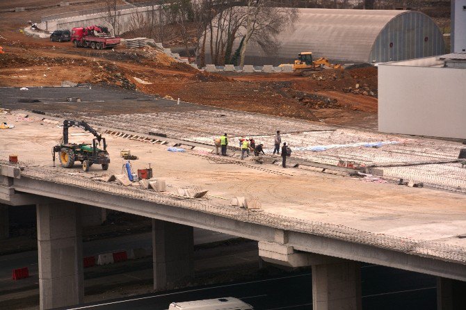 Trabzon’da Trafik Yoğunluğuna Neden Olan Yonca Kavşak İnşaatı Şekilleniyor