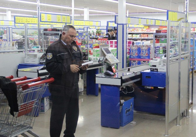 Adana’da Pompalı Tüfekle Market Soygunu